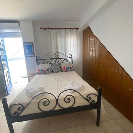 Aeolos Apartments Akrotírion Zewnętrze zdjęcie